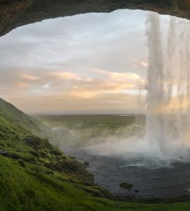 10 Breathtaking Natural Wonders Around the World
