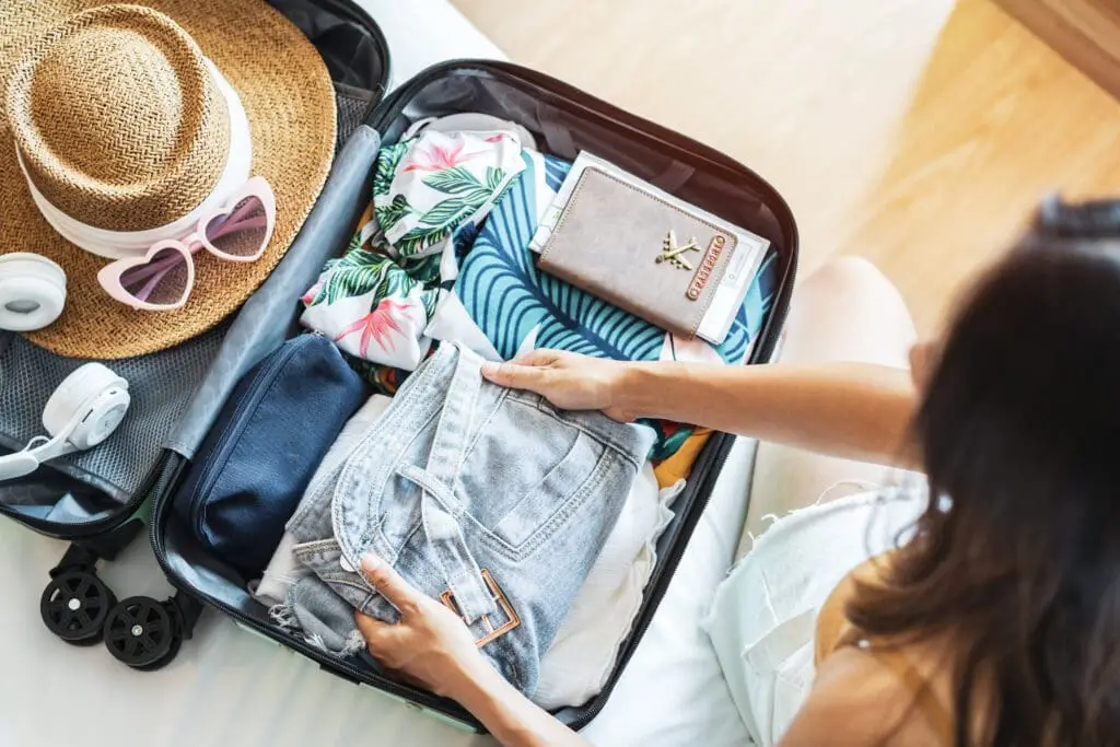 7 Ways to Pack Light